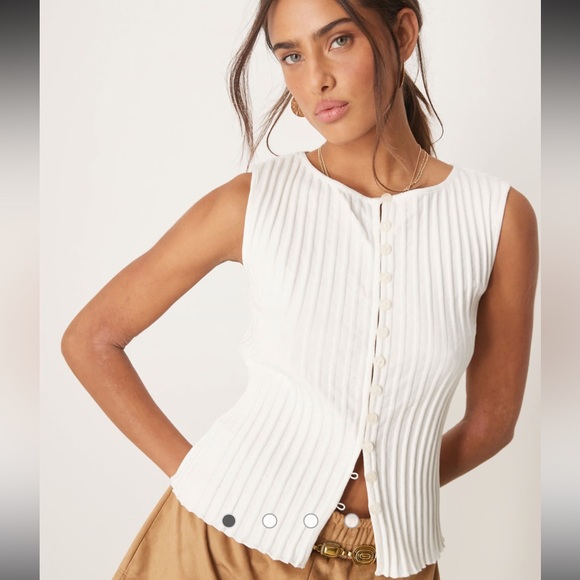 Free People Tops - Free People White Button Down Tank